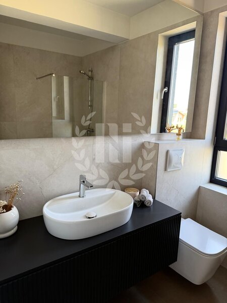Tunari, direct proprietar, vila premium, TVA inclus.